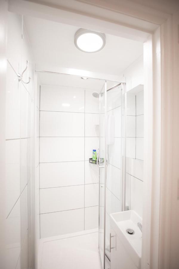 Perfect Location 4Bed 2 Bath Spacious Apartment 런던 외부 사진