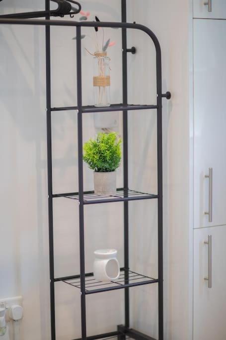 Perfect Location 4Bed 2 Bath Spacious Apartment 런던 외부 사진